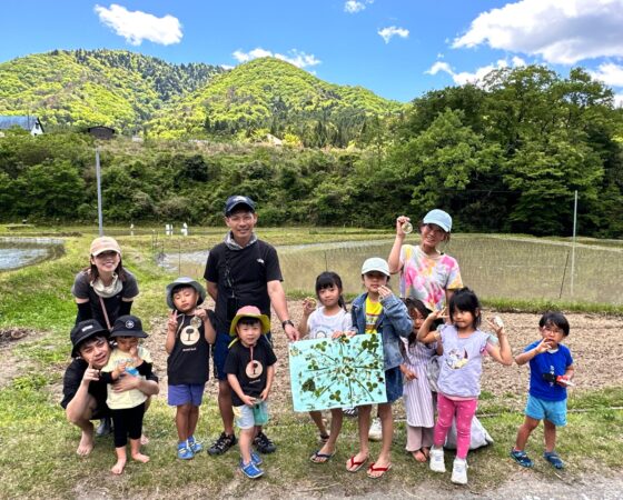 【5月9日: 川阪のしずくオーナー・ 田んぼの草取り&あおぞらジム】